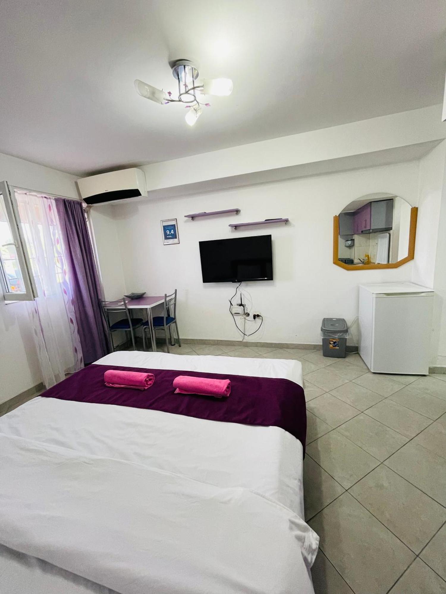 Front Beach Exclusive Apartments สตรูกา ภายนอก รูปภาพ